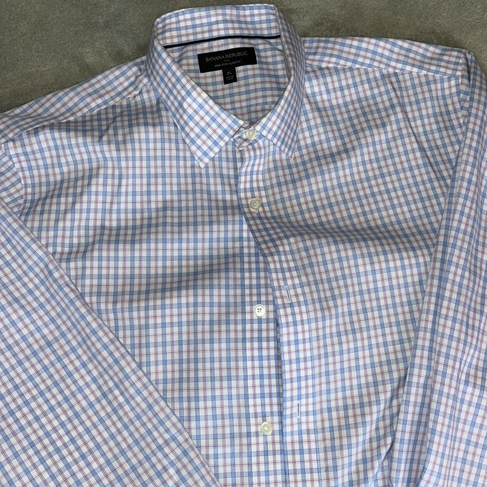 Banana republic mens do no iron slim fit xl short. Excellent condition!
